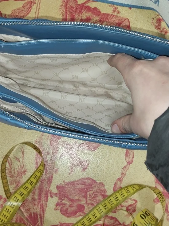 Steve Madden Blue Quilted Crossbody with Branded Strap - Picture 4 of 6